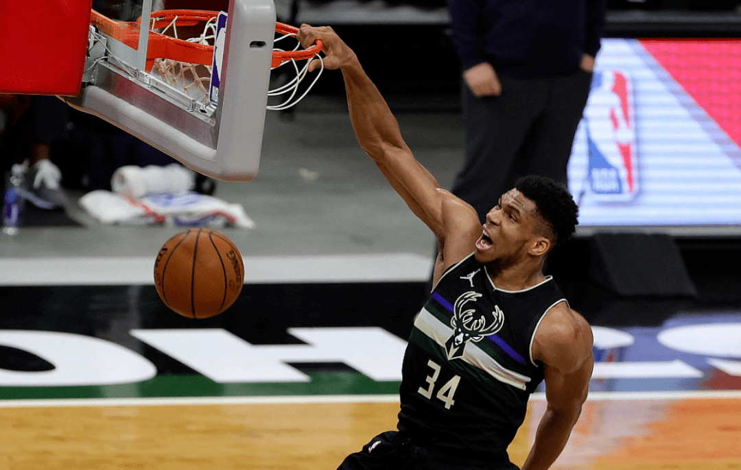  德布劳内为什么叫丁丁 