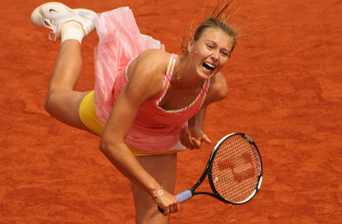 出色防守引爆全场！，莎拉波娃意外战胜独行侠比赛高潮迭起的简单介绍